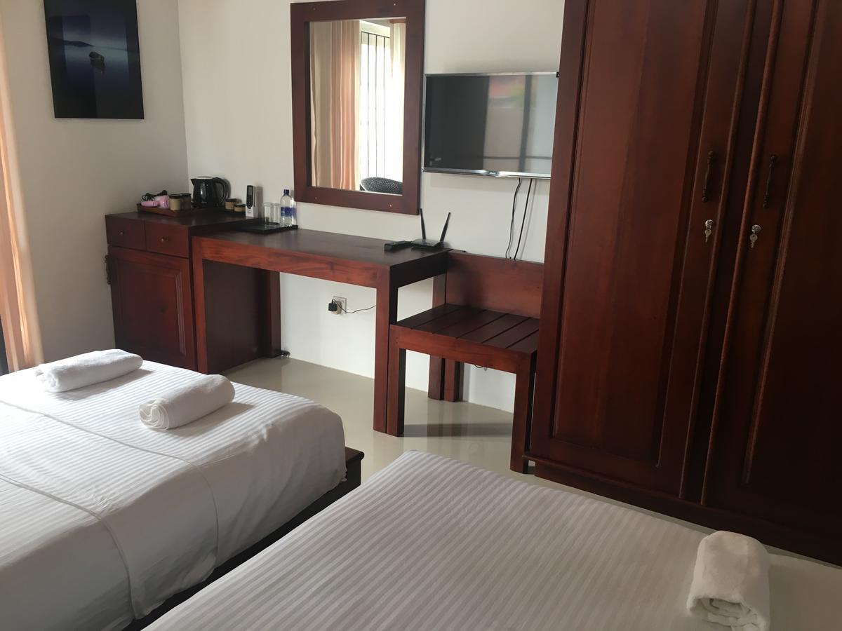 Villa A50 Negombo Eksteriør billede